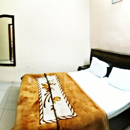 Hotel Aroma Inn Sirsa 外观 照片