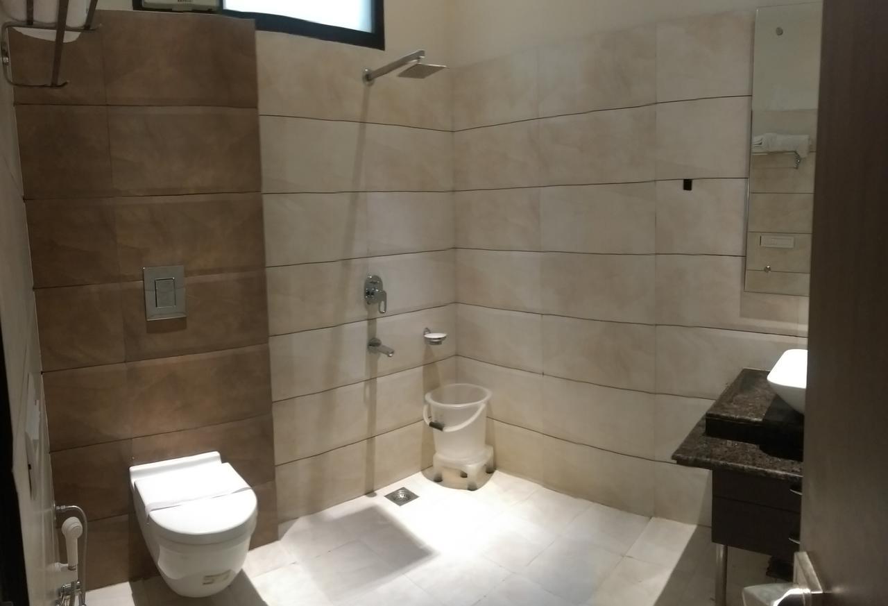 Hotel Aroma Inn Sirsa 外观 照片