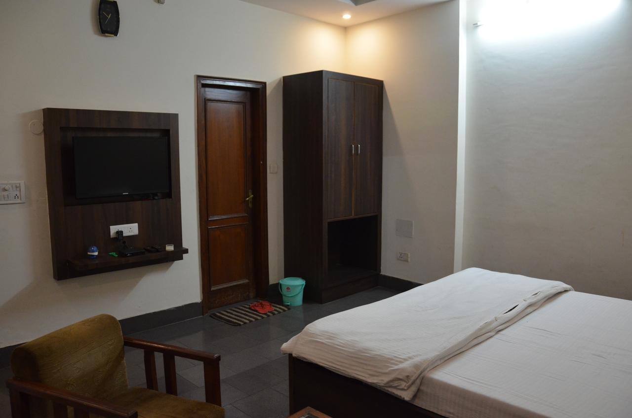 Hotel Aroma Inn Sirsa 外观 照片